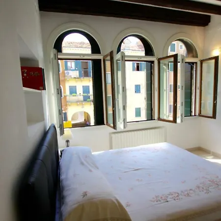 Great View On Cannaregio شقة *